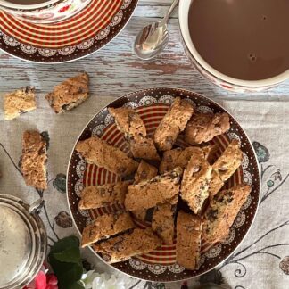 Biscuits & Cakes